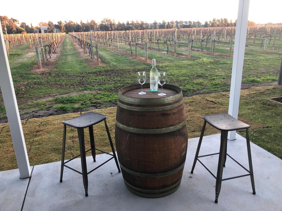 Milawa Vineyard Views - Guesthouse 1 Exterior foto